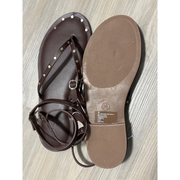 Universal Threads Women's Brown Studded Thong Ankle Strap Sandals Size 8.5 - Picture 4 of 5